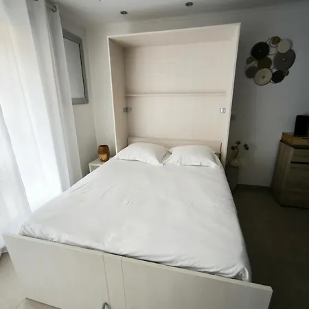 A 2 Minutes De La Appartement *
