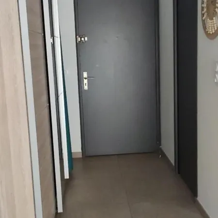 A 2 Minutes De La Appartement La Grande-Motte